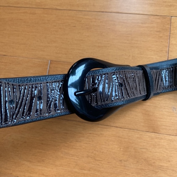 Chico's Grand Rios Leather and Metal Links Belt Women’s Size Small - Picture 8 of 12